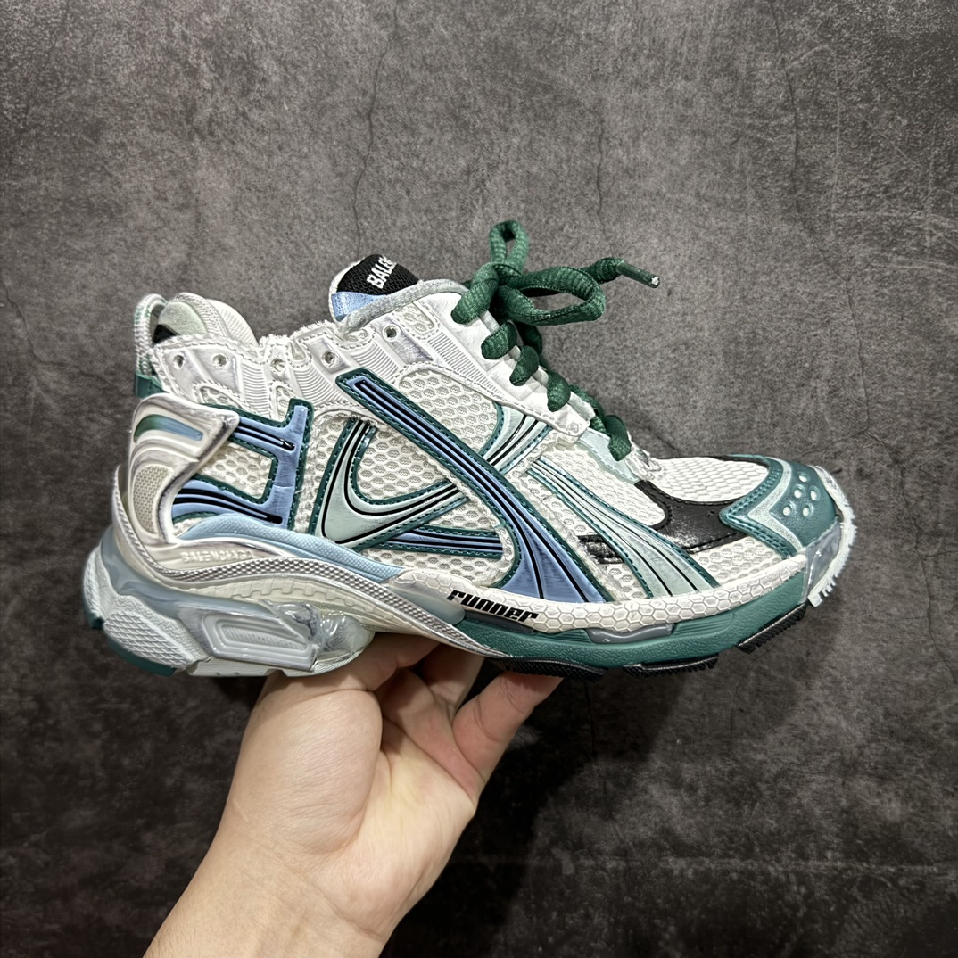 【XA版本】Balenciaga Runer 巴黎世家7代 破坏风 手工做旧款复古老爹鞋n全新版本出货 核心配合工厂优势供应市场最优品质 鞋型细节做旧等都好于市场版本n不但比市场货好 而且比市场货便宜💪🏻n原厂点胶工艺同步原鞋 区别市面所有版本n非市面所有固定TPU，原厂订制胶棒 一切细节高端还原  ，欢迎挑刺💪🏻 尺码：35-46 编码：DF490520-鞋库