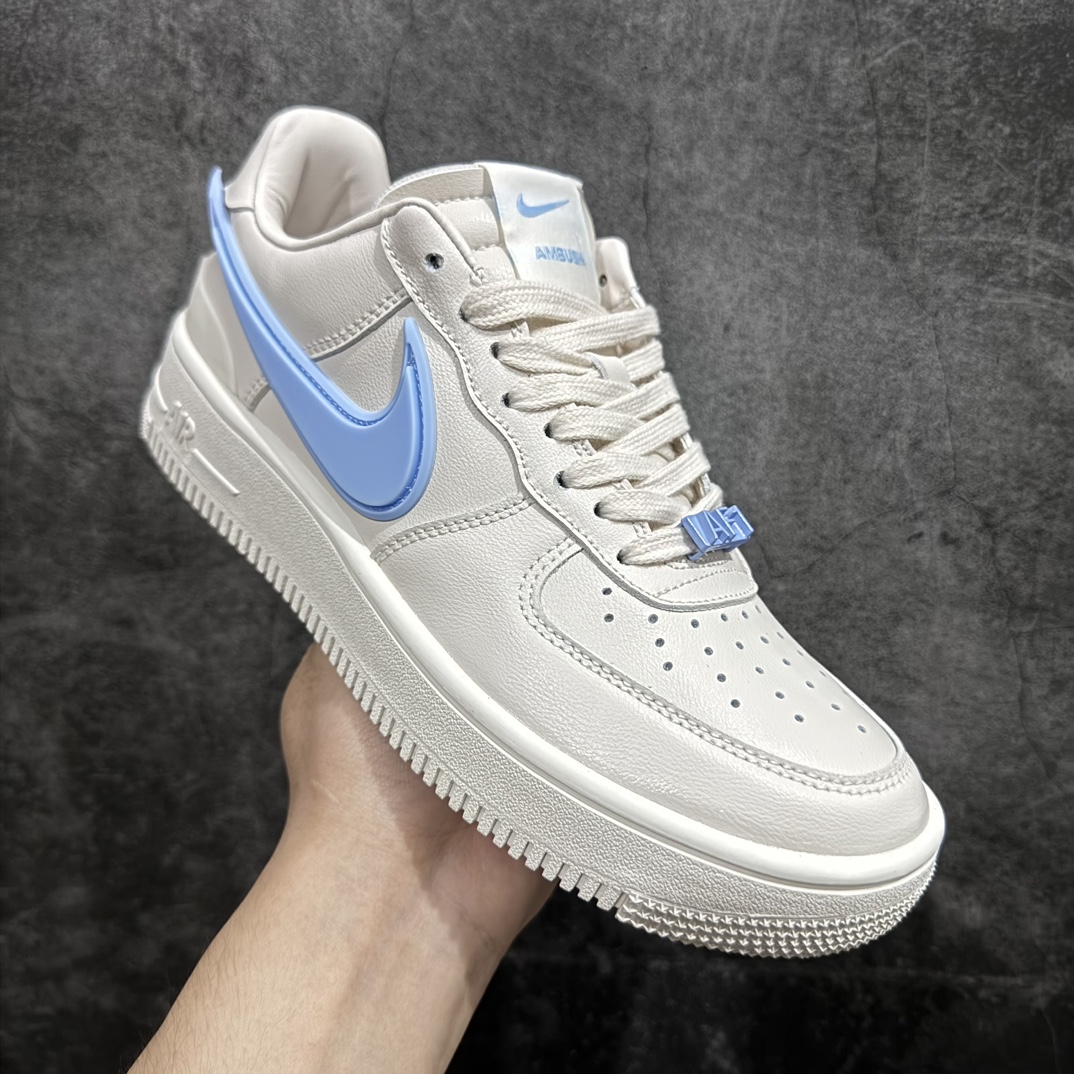 定制版NikeAirForce1Low07xAMBUSH米白蓝大钩原楦头原纸板打造纯正低帮空军版型专注外