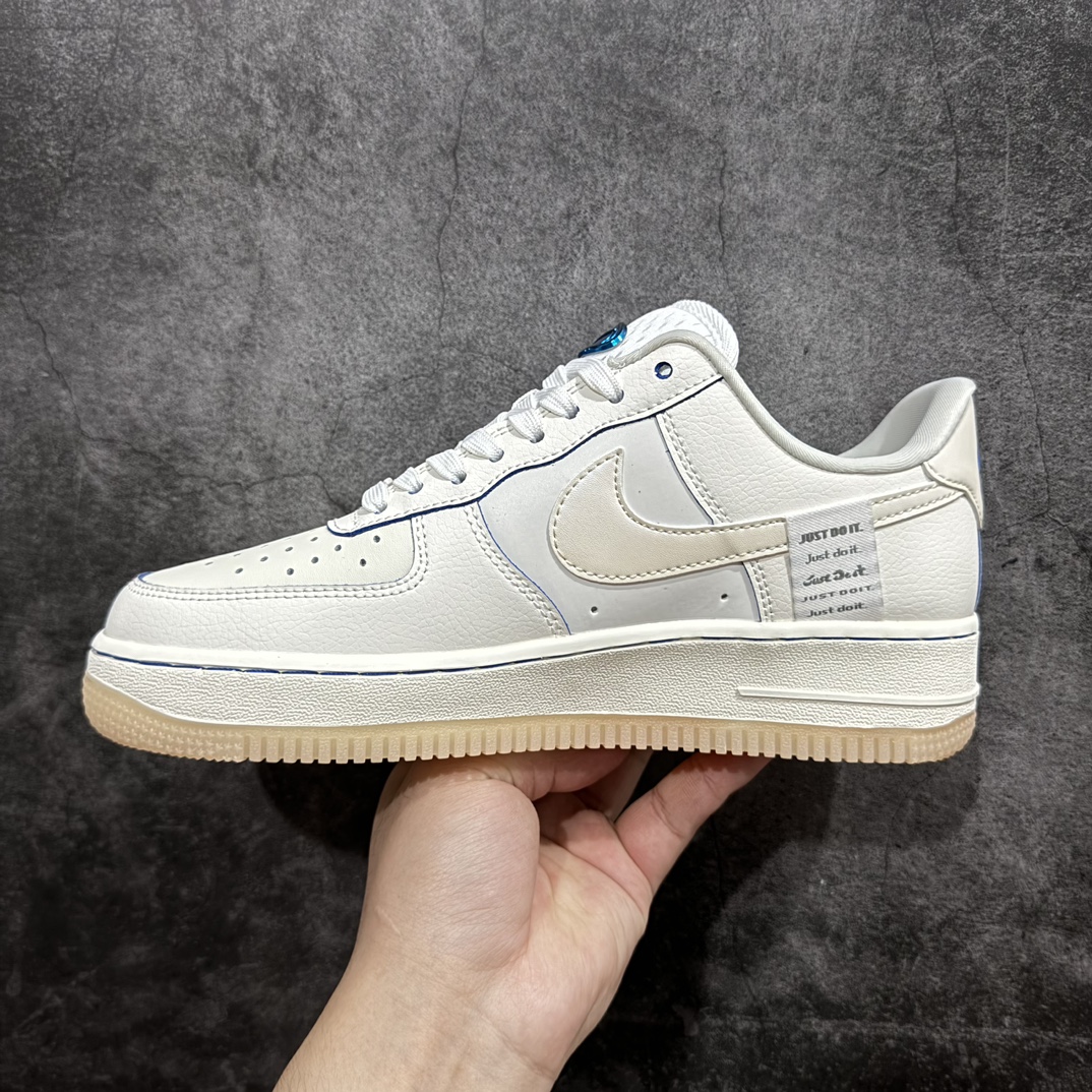 NikeAirForce1Low07wmns珠光白蓝原楦头原纸板打造纯正低帮空军版型专注外贸渠道全掌内置