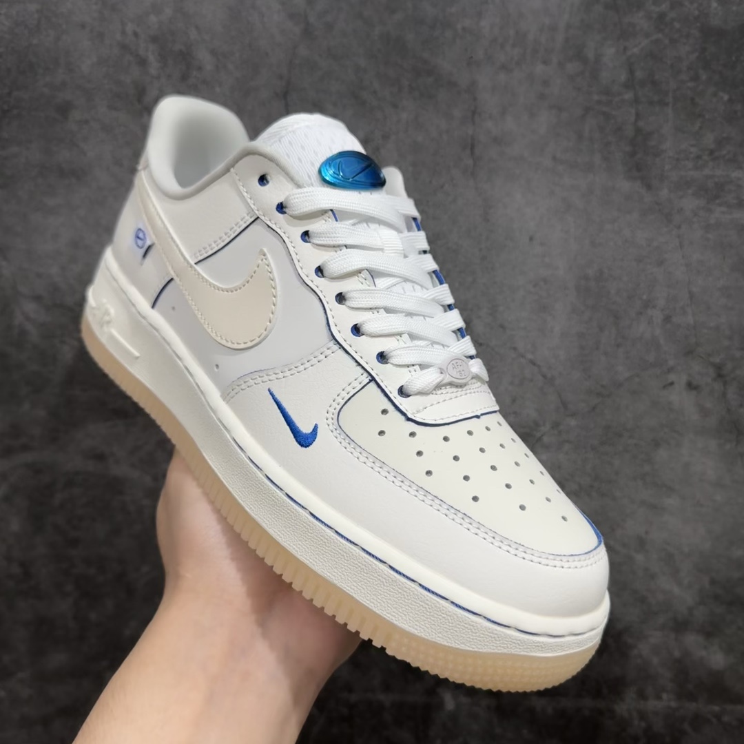 NikeAirForce1Low07wmns珠光白蓝原楦头原纸板打造纯正低帮空军版型专注外贸渠道全掌内置