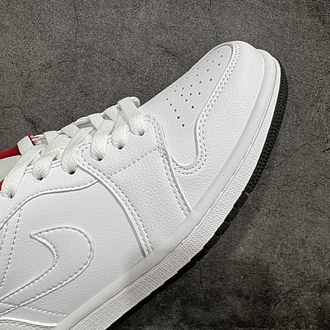 图片[7]-【K版】Air Jordan 1 Low AJ1 乔丹1代低帮白红色 货号：553558-164n同步官方配色 市场唯一独家头层皮打造 原鞋原档案开发原厂皮料 原档冲孔鞋头 正确满胶鞋垫 四线拉帮 原厂织唛标 鞋舌高弹海绵填充。nr 尺码：36 36.5 37.5 38 38.5 39 40 40.5 41 42 42.5 43 44 44.5 45 46 编码：LDS230250-鞋库