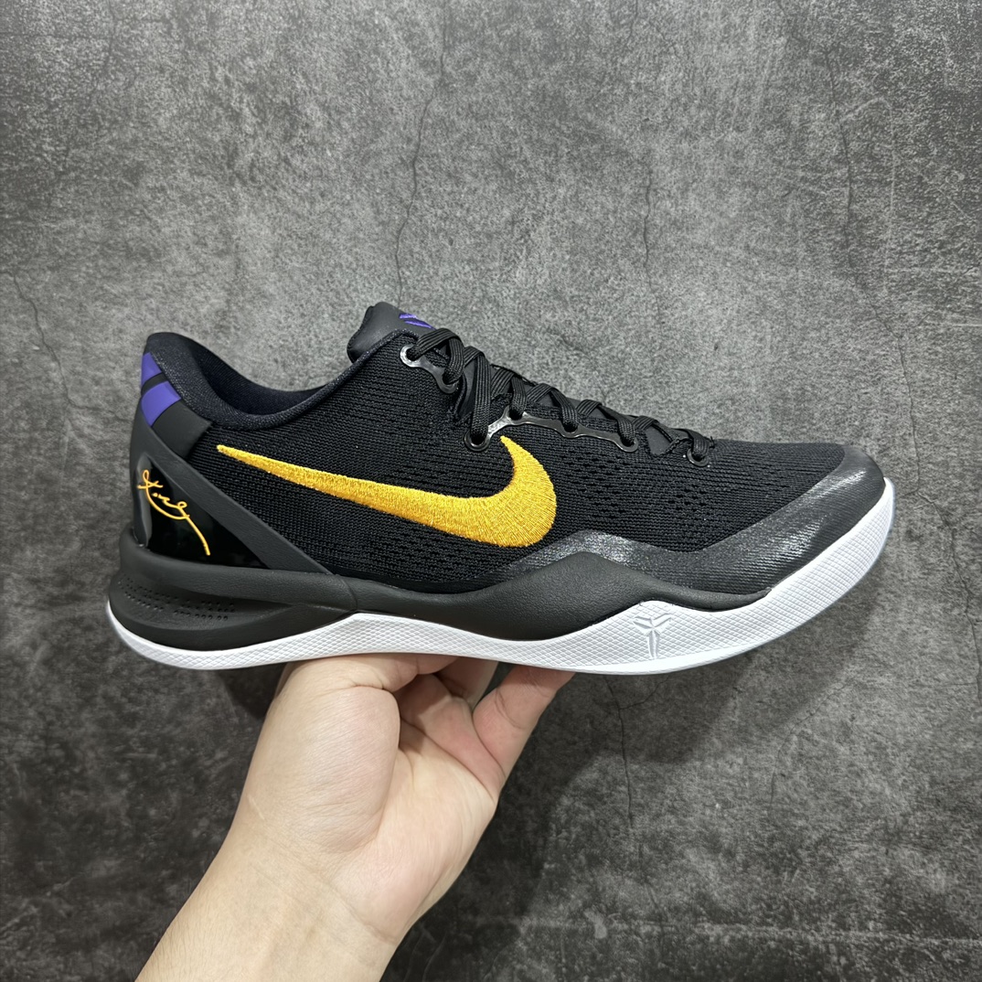 【GX纯原】NK Zoom Kobe Lakers Away 科比8代复刻实战运动低帮文化篮球鞋 黑紫黄 HF9550-001nn完美复刻公司货  React科技鞋垫加持 实战配置直接拉满 原楦纸板开发 鞋身流线型、后跟塑形 区分土肥圆 原厂针织鞋面一针一线匹配原版 全身鞋材卡料色独家定制 唯一万针立体刺绣SWOOSH 真实底模最大50.5 实战利器 专供海外市场 独立原厂模具 首批不拼图大几率过验 亲测已过 支持各种高强度实战 无需担心 补货周期极长 脚宽建议买大半码 科比系列前掌偏窄 支持七天无理由退换  尺码: 40 40.5 41 42 42.5 43 44 44.5 45 46 47.5 48.5 49.5 50.5 编码：SL440470-鞋库