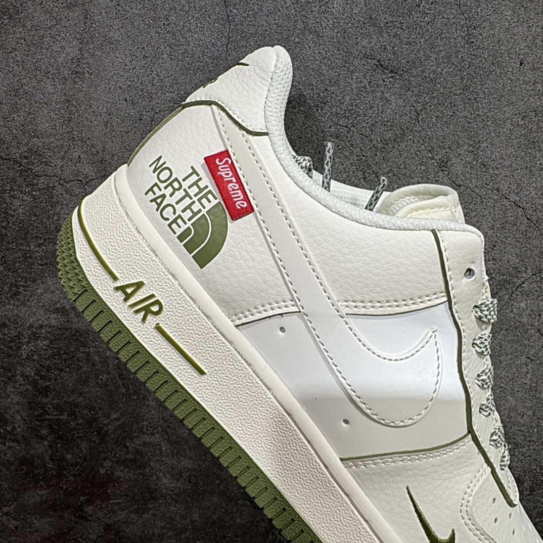 图片[7]-【定制版】Nike Air Force 1 Low 07 x The North Face 白绿小钩满天星n原楦头原纸板 打造纯正低帮空军版型 专注外贸渠道 全掌内置蜂窝气垫原盒配件 原厂中底钢印、拉帮完美官方货号：XZ1996 527 Size：36 36.5 37.5 38 38.5 39 40 40.5 41 42 42.5 43 44 44.5 45 编码：HXS310320-鞋库