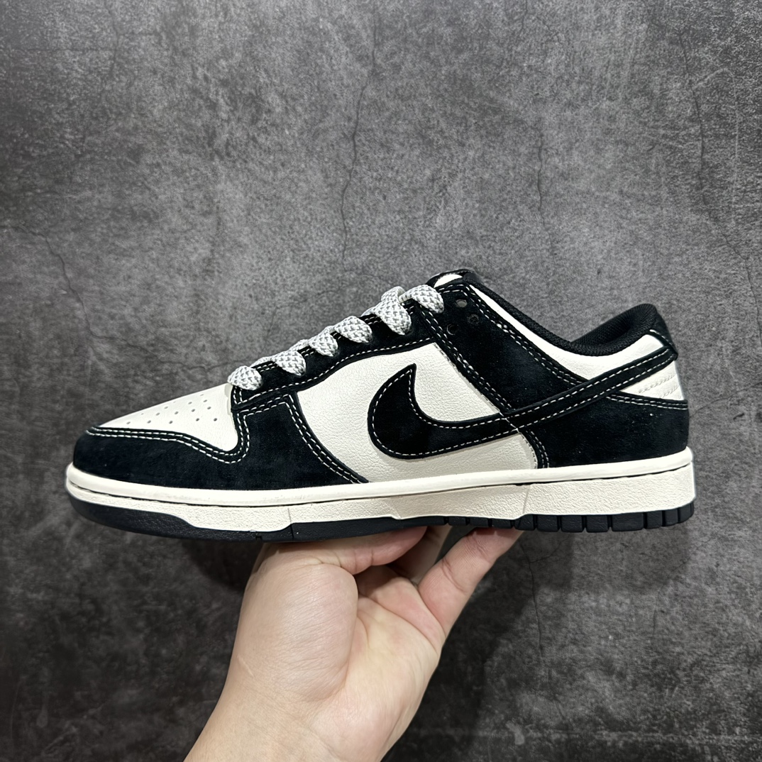 图片[2]-【定制版】Nike SB Dunk Low x Stussy 黑神话悟空 白黑小钩翻毛满天星n纯原大厂出品 极力推荐👏n原装头层材料 独家版型蒸餾加工n帶來的是更好的视觉和脚感体验n大厂纯原品质出货 清洁度 电绣工艺皮料切割干净无任何毛边 细节完美 官方货号：XX2025 555 尺码：36 36.5 37.5 38 38.5 39 40 40.5 41 42 42.5 43 44 44.5 45 编码：HXS320340-鞋库