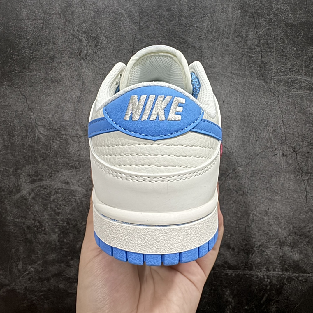 图片[4]-【定制版】Nike SB Dunk Low x Supreme 白蓝满天星n纯原大厂出品 极力推荐n原装头层材料 独家版型蒸餾加工n帶來的是更好的视觉和脚感体验n大厂纯原品质出货 清洁度 电绣工艺皮料切割干净无任何毛边 细节完美 官方货号：DQ1098 369 尺码：36 36.5 37.5 38 38.5 39 40 40.5 41 42 42.5 43 44 44.5 45  编码：HXS260280-鞋库