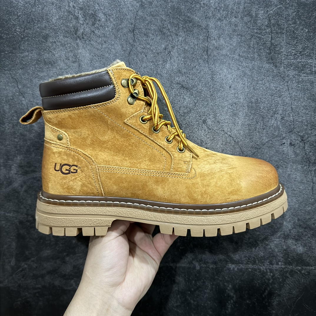 【公司级】UGG 2024秋冬新品 男女同款户外中帮休闲马丁靴雪地靴系列n#情侣款设计 代购专供品质 面料采用进口头层牛皮材质 鞋内里采用🔥毛茸一体内里保暖锁热。外置防滑橡胶大底 系带设计 穿脱十分方便 采用TPU模压定型真皮鞋面材质#科技外底防滑,耐磨性和良好的弹性！美国轻奢品牌【UGG】 Tasman Weather Hybrid 塔斯曼混合系列户外中帮休闲马丁靴雪地靴 尺码：35 36 37 38 39 女码（皮鞋码） 尺码：39.5 40 41 42 43 44 男码（皮鞋码） 编码：TL340360-鞋库