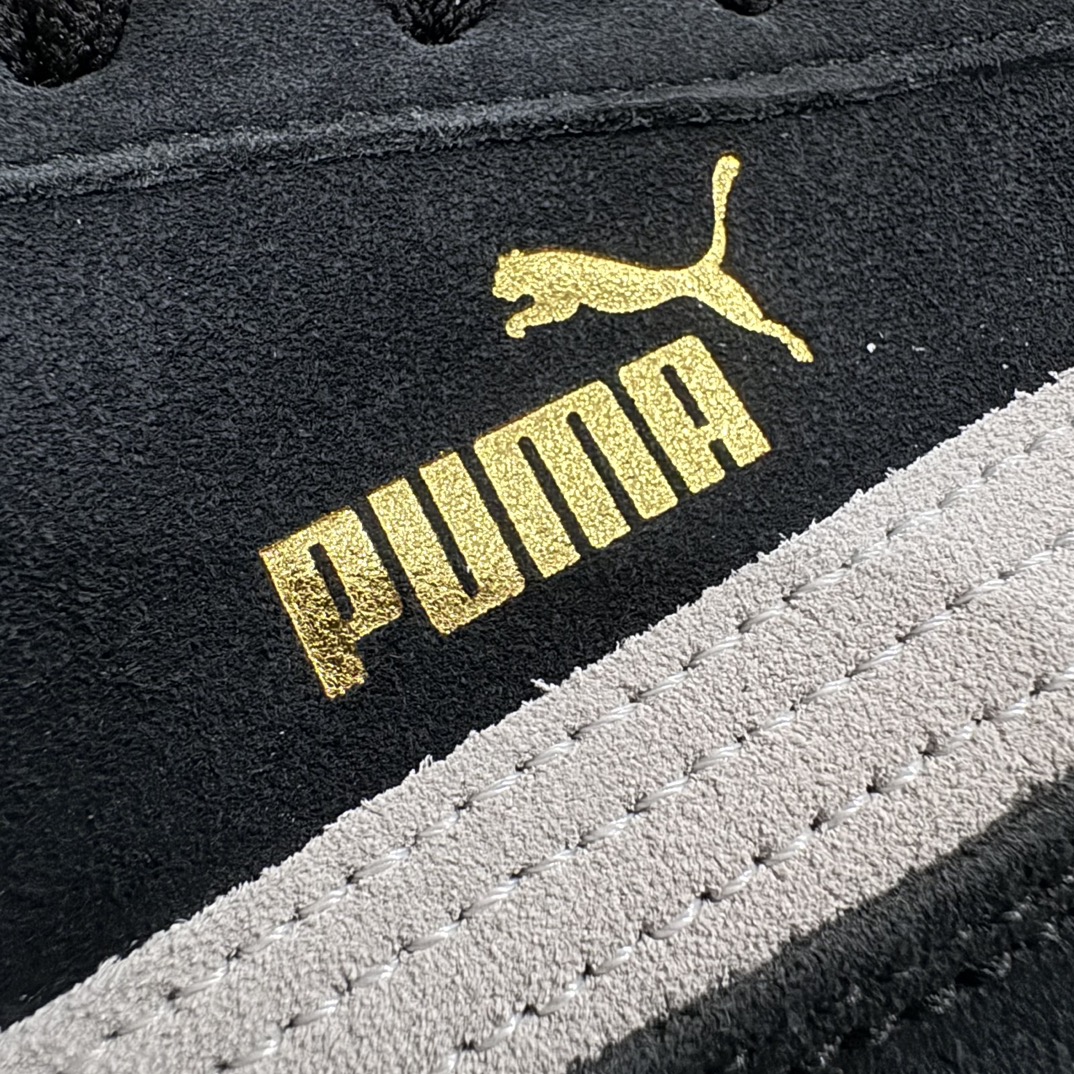 图片[3]-【纯原神版】Puma Speedcat OG Sparcon彪马罗马阿莫尔系列 复古运动休闲赛车跑鞋n市场顶级正确版本n版型 细节 烫金走线区分市面通货 欢迎对比🆚n工厂耗时3个月开发n原装档案原数据纸版楦型n采用固色翻毛皮鞋面材质(正确二次成型\’猛帮\’成型工艺🆚区别市面版本!!)n外置原数据开发轻量耐磨橡胶大底💪🏻nn全球知名运动品牌PUMA宝马赛车系列n融合了宝马车队的标志性配色n以趣味十足又前卫复古的设计引领潮流n将赛道精神融入街头时尚 开启前卫竞速之旅n主打前卫复古风 Roma鞋款的鞋侧以复古的流线造型缀以宝马经典Logo 巧妙吸睛n而Speedcat鞋款以亮眼三色条纹元素缀以舒适鞋面n赋予了独特的个性美学 演绎赛车的无尽能量n 官方货号：398846 01 编码：DZ210240-鞋库