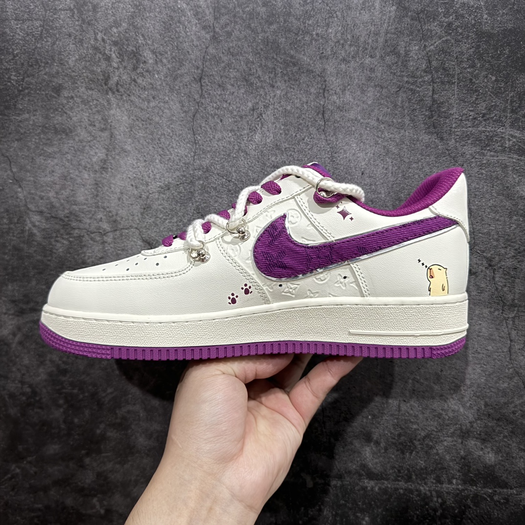 图片[2]-【公司级】Nike Air Force 1 Low 07 x Louis Vuitton 涂鸦白紫绑带n原楦头原纸板 打造纯正低帮空军版型 专注外贸渠道 全掌内置蜂窝气垫原盒配件 原厂中底钢印、拉帮完美官方货号：LV0506 660 Size：36 36.5 37.5 38 38.5 39 40 40.5 41 42 42.5 43 44 44.5 45 编码：HXS310320-鞋库