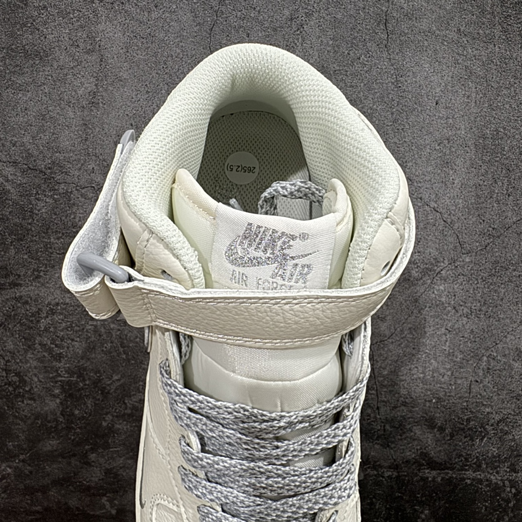 图片[8]-【公司级】Nike Air Force 1 Mid 07 米银满天星n原楦头原纸板 打造纯正中帮空军版型 专注外贸渠道 全掌内置蜂窝气垫原盒配件 原厂中底钢印、拉帮完美官方货号：XL0236 232 Size：36 36.5 37.5 38 38.5 39 40 40.5 41 42 42.5 43 44 44.5 45 编码：HXS310320-鞋库