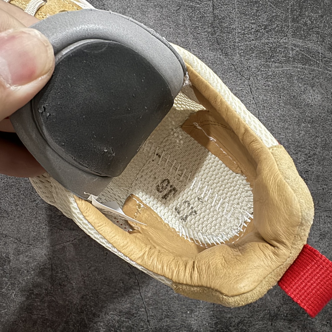 图片[7]-【PK福利特价】价格下调 NK Craft Mars Yard 宇航员 2.0 原市场零售5-6xx的顶级货 福利价供应💪🏻 整单最强版本 正确麂皮卡色 鞋口内里正确皮料 采用原装大底（前掌内置尼龙片）所有配件 手册一应俱全 尺码：38.5 39 40 40.5 41 42 42.5 43 44 44.5 45 46-选品中心