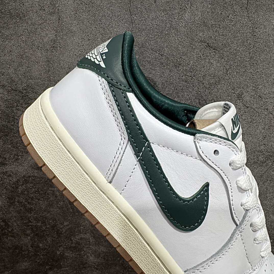 图片[7]-【DT版本】Air Jordan 1 Low AJ1乔1 og低帮文化篮球鞋白绿 CZ0775-133nn全新og系列开始出货n国内一线头部知名大厂出品高端外贸零售专供品质原鞋原楦头纸板开发 原厂气垫原厂竖纹防尘纸 极致一眼正品既视感整体楦型最大限度还原公司正品  尺码：40 40.5 41 42 42.5 43 44 44.5 45 46 47.5 编码：DL330340-鞋库