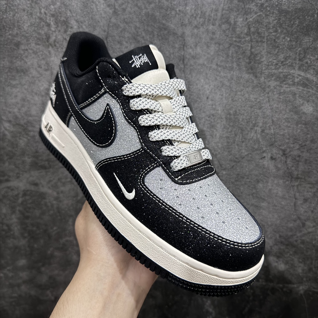 图片[3]-【公司级】Nike Air Force 1 Low 07 x Stussy 黑银小钩满天星n原楦头原纸板 打造纯正低帮空军版型 专注外贸渠道 全掌内置蜂窝气垫原盒配件 原厂中底钢印、拉帮完美官方货号：XZ1968 518 Size：36 36.5 37.5 38 38.5 39 40 40.5 41 42 42.5 43 44 44.5 45 编码：LF310320-鞋库