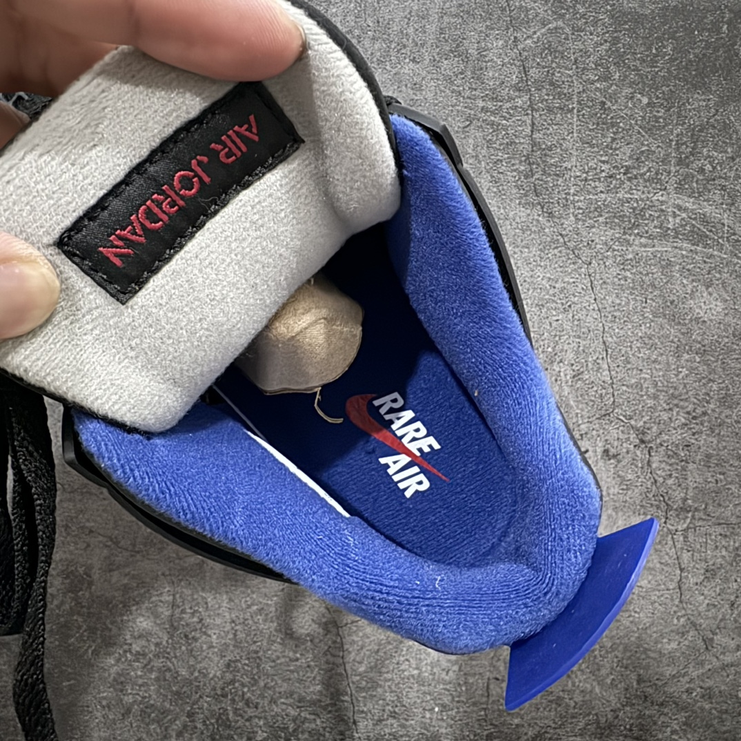 图片[8]-【BD纯原】Air Jordan 4 Retro\”Rare Air\”乔丹4代稀有空气系列黑蓝红 货号：FV5029-003 纯原全头层麂皮 完美4代版型 针车细节相当到位 男女全码输出 第一梯队品质 尺码：36 36.5 37.5 38 38.5 39 40 40.5 41 42 42.5 43 44 44.5 45 46 47.5-选品中心