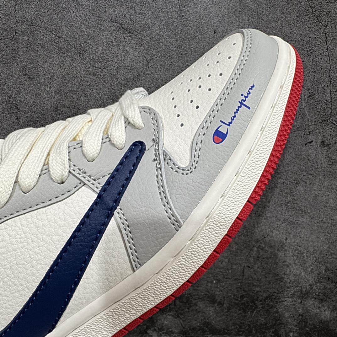 图片[6]-【定制版】Travis Scott x Nike Air Jordan 1 Low x Champion 灰深蓝nAir Jordan 1 Low 反转灰深蓝倒钩 纯原版本n全鞋采用原装头层皮，用料扎实 精雕细琢n鞋型极致还原 飞翼3D打印改良 深度立体四线中底拉帮皮料选材 钢印 背胶一应俱全 全新批次 原装原模大底全鞋原厂定制皮料，手感细腻正确折边工艺 完美细节诠释 官方货号：QY1188 112 Size：36 36.5 37.5 38 38.5 39 40 40.5 41 42 42.5 43 44 44.5 45 编码：CC280300-鞋库