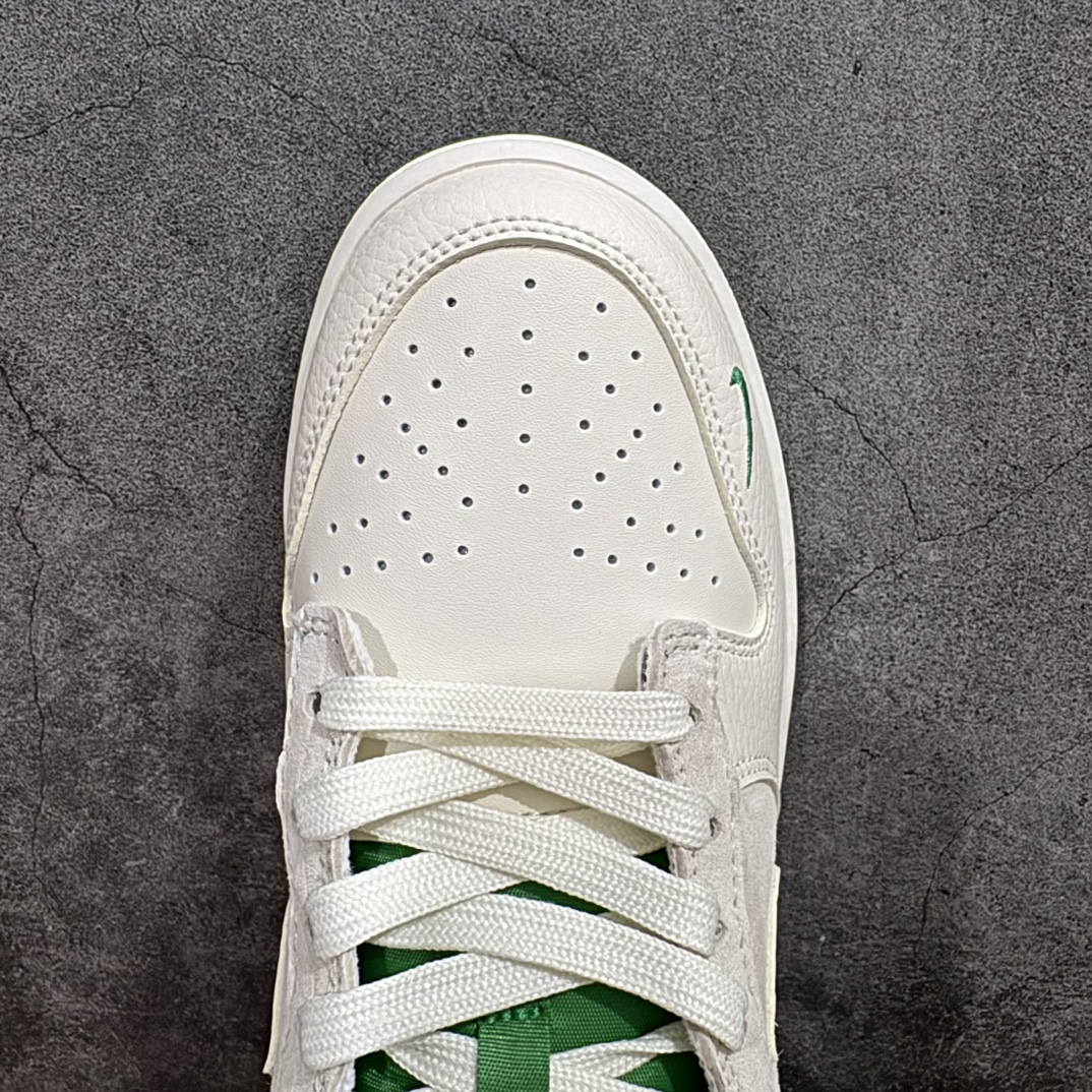 定制版 Nk SB Dunk Low 古驰联名-拼皮白勾 周年高端定制 低帮休闲板鞋 KK1688-052