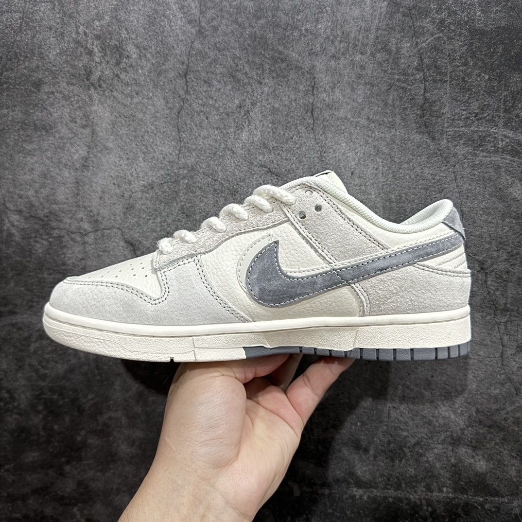 定制版 Nike SB Dunk Low x The North Face 白灰双钩 SJ1089-009