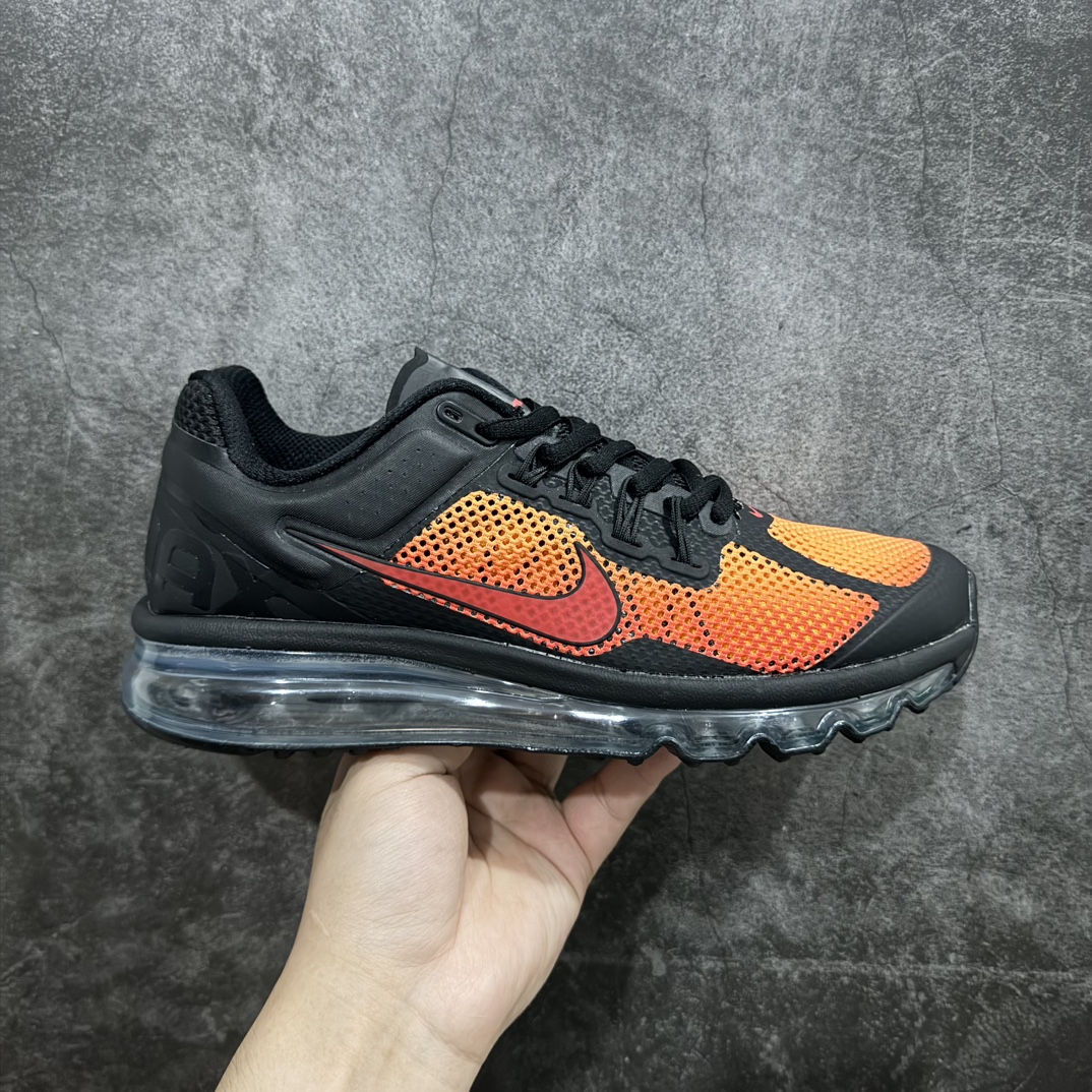 【纯原YH版本】Nike Air Max 2013 舒适时尚耐磨透气 低帮跑步鞋Nike Air Max 2013 运动鞋携时尚设计闪亮回归，出众有型。采用网眼布细节和运动风无缝覆面，助你保持清爽感受，塑就焕新造型。经典 Flywire 设计搭配经典全掌型 Max Air 缓震配置，缔造出众舒适感和支撑效果。 货号：HF4887-873  黑橙 尺码：35.5 36 36.5 37.5 38 38.5 39 40 40.5 41 42 42.5 43 44 44.5 45 46  编码：DF300320n-鞋库