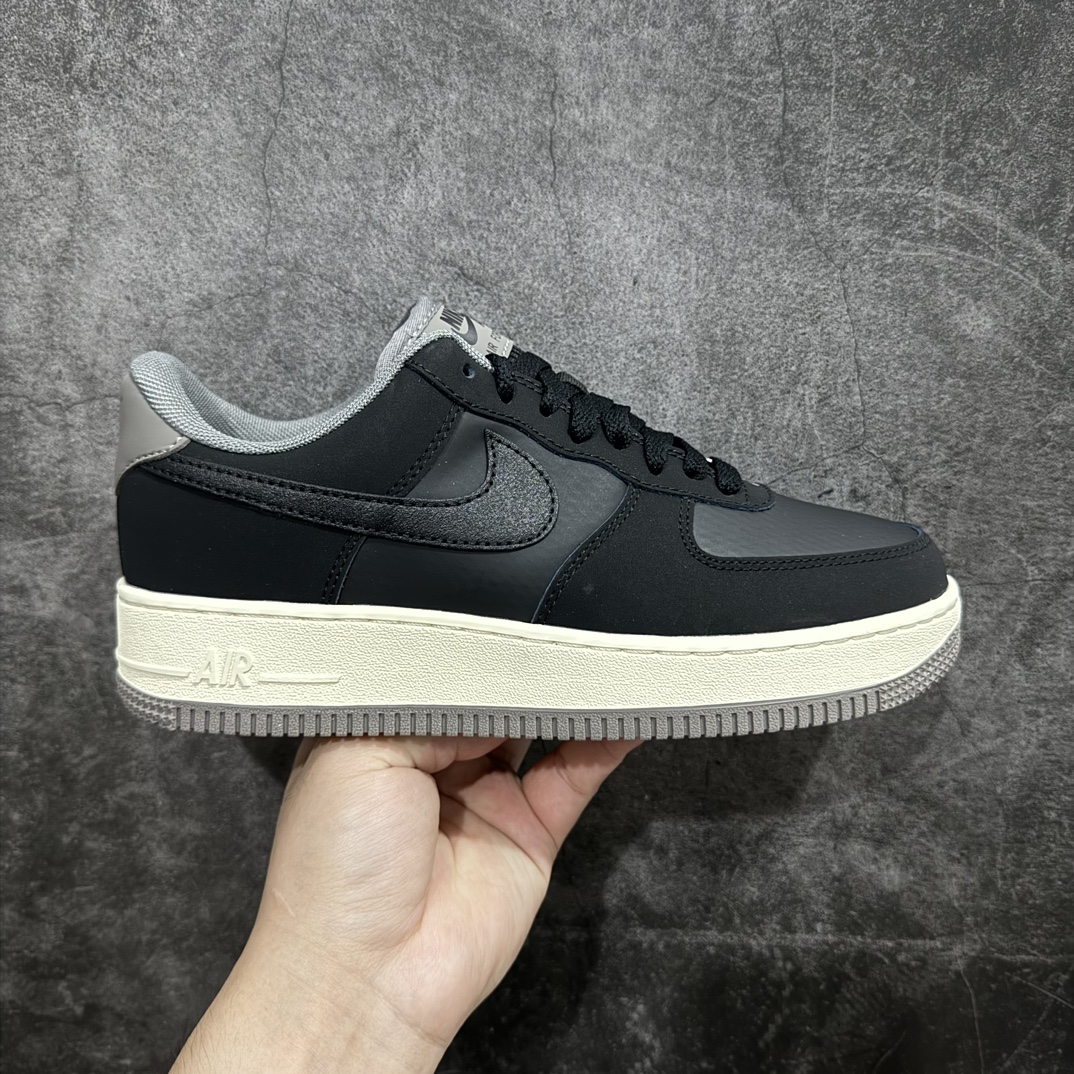 【公司级】Nike Air Force 1 Low 07 \”Dark Pewter\” 黑深灰n原楦头原纸板 打造纯正低帮空军版型 专注外贸渠道 全掌内置蜂窝气垫原盒配件 原厂中底钢印、拉帮完美官方货号：FZ5225 001 Size：36 36.5 37.5 38 38.5 39 40 40.5 41 42 42.5 43 44 44.5 45 编码：LF250260-鞋库