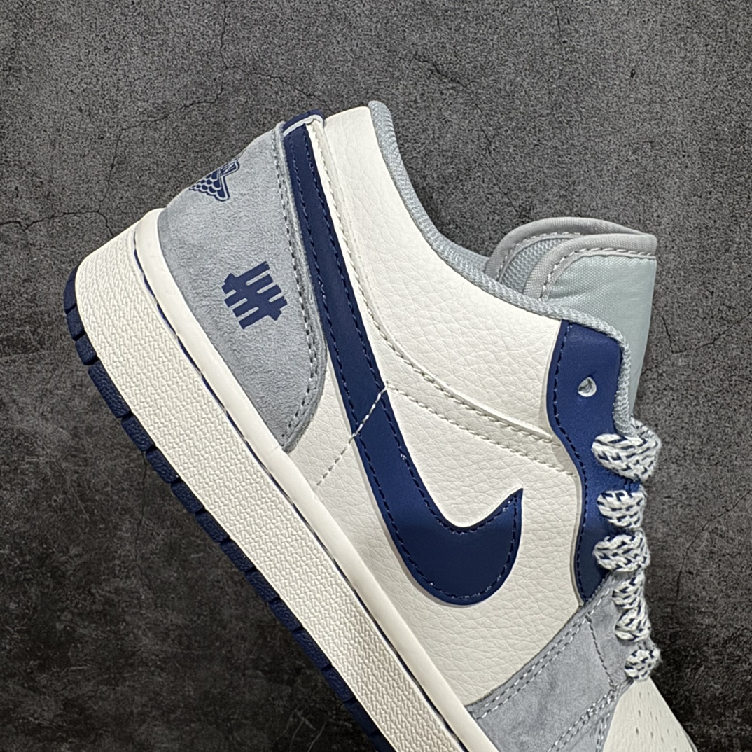 图片[7]-【定制版】Nike Jordan Air Jordan 1 五道杠联名n纯原大厂出品 极力推荐n定制鞋盒 大厂纯原品质出货超高清洁度 皮料切割干净无任何毛边 细节完美官方货号：XX2404 004331133nSize: 36 36.5 37.5 38 38.5 39 40 40.5 41 42 42.5 43 44 44.5 45 编码：CC280300n-鞋库