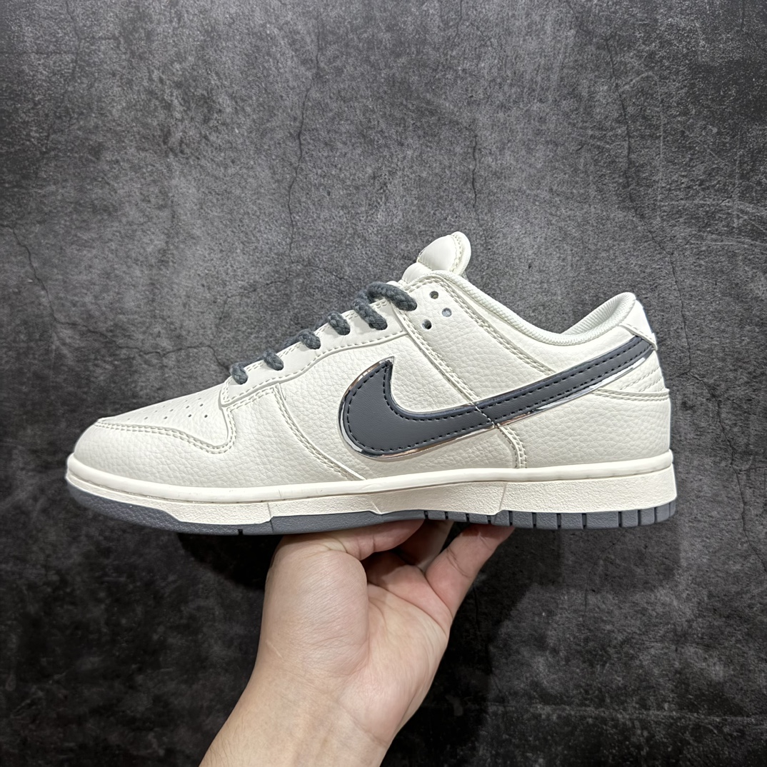 图片[2]-【定制版】Nike SB Dunk Low x Carhartt 卡哈特 米灰三钩n纯原大厂出品 极力推荐👏n原装头层材料 独家版型蒸餾加工n帶來的是更好的视觉和脚感体验n大厂纯原品质出货 清洁度 电绣工艺皮料切割干净无任何毛边 细节完美 官方货号：SJ1089 006 尺码：36 36.5 37.5 38 38.5 39 40 40.5 41 42 42.5 43 44 44.5 45 编码：HXS320340-鞋库