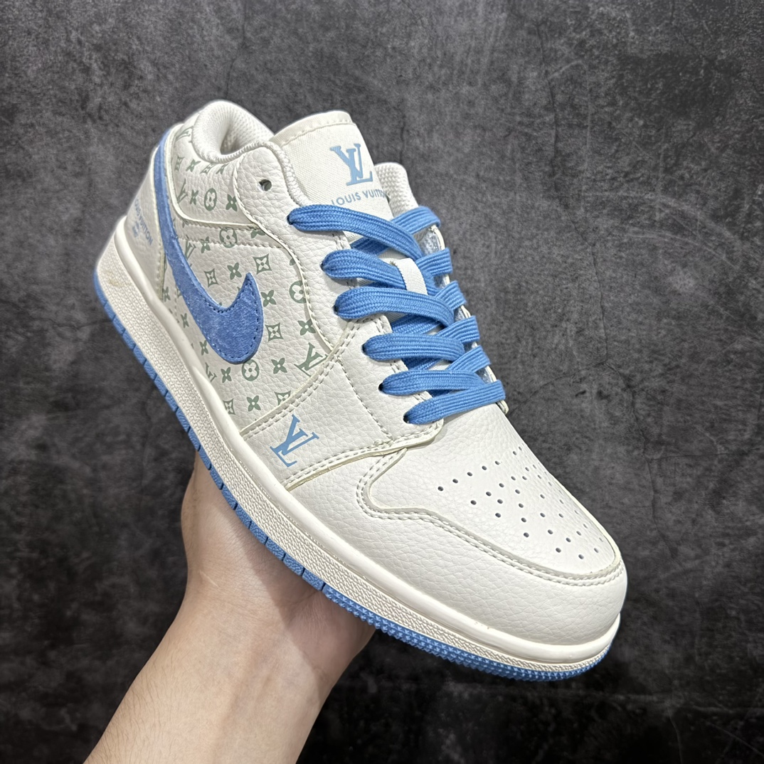 图片[3]-【定制版】Air Jordan 1 Retro Low x Louis Vuitton 白蓝n官方同步新色 原装级产物n拒绝公底 立体鞋型 细节完美 高清洁度购置公司同步原材料 原汁原味 忠于原版 货号：WG8850 008n码数：36 36.5 37.5 38 38.5 39 40 40.5 41 42 42.5 43 44 44.5 45 编码：HXS320340-鞋库