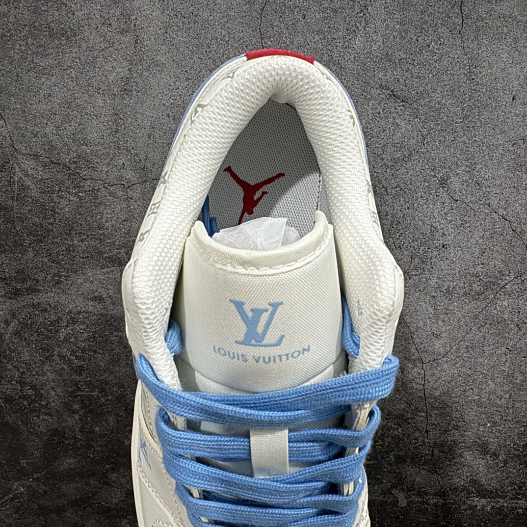 图片[8]-【定制版】Air Jordan 1 Retro Low x Louis Vuitton 白蓝n官方同步新色 原装级产物n拒绝公底 立体鞋型 细节完美 高清洁度购置公司同步原材料 原汁原味 忠于原版 货号：WG8850 008n码数：36 36.5 37.5 38 38.5 39 40 40.5 41 42 42.5 43 44 44.5 45 编码：HXS320340-鞋库