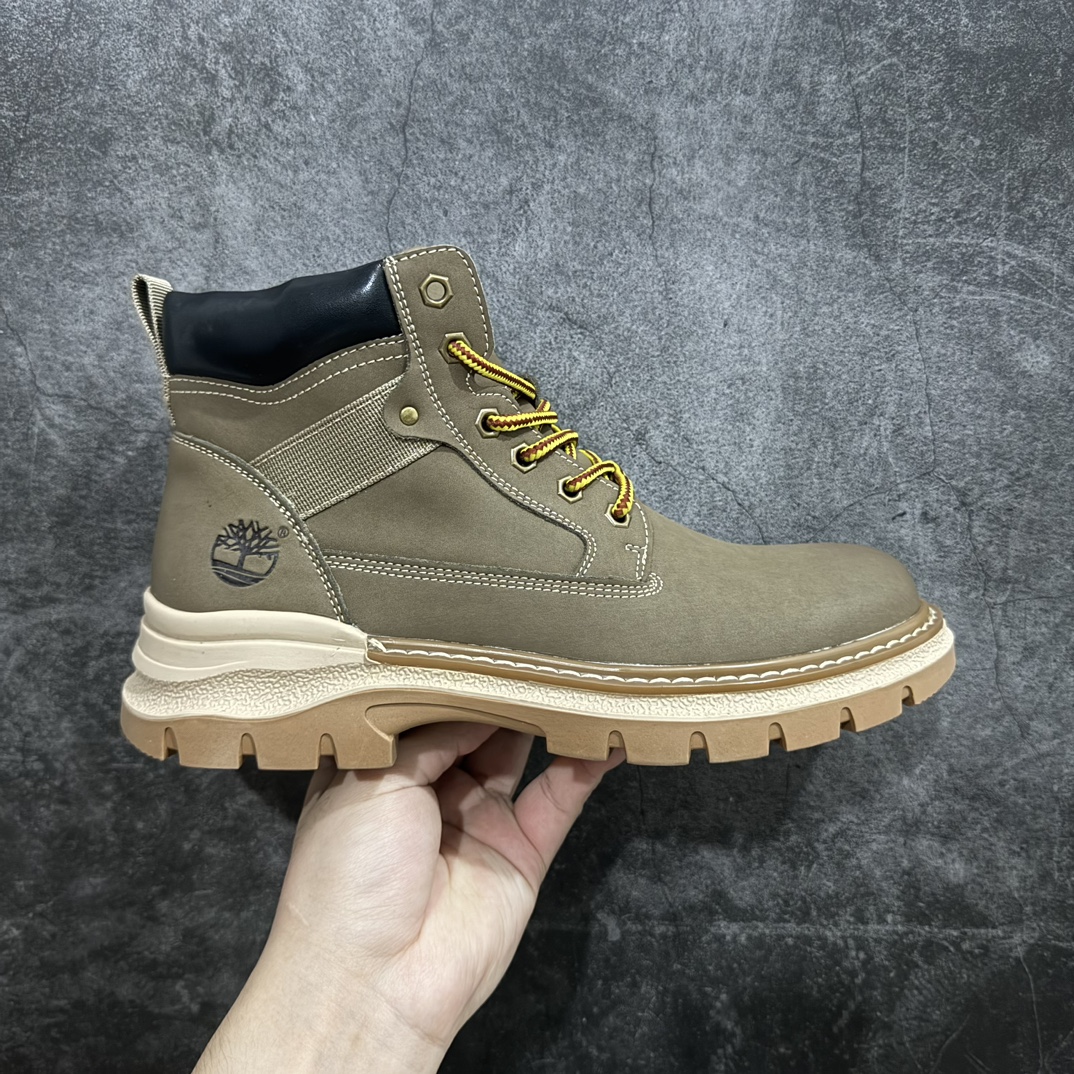 【公司级】Timberland添柏岚/天伯伦户外休闲大黄靴系列#广东大厂品质 冬季防寒户外专用 日常随意搭配 原盒原包装 24ss秋冬新款 时尚潮流搭配 面料采用意大利🇮🇹磨砂牛皮 搭配防臭防腐真皮乳胶鞋垫 大底到五金都是代工厂原材料制作 全网独家首发 品质毋庸置疑 全套官网统一包装 给您完美的穿着体验 质量考究耐穿 型男必备 专治不帅 高品质脚感一流         尺码：38 39 40 41 42 43 44（皮鞋码） 编码：TL320340-鞋库