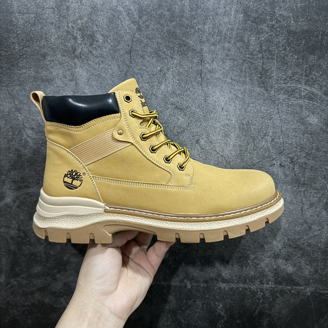 【公司级】Timberland添柏岚/天伯伦户外休闲大黄靴系列#广东大厂品质 冬季防寒户外专用 日常随意搭配 原盒原包装 24ss秋冬新款 时尚潮流搭配 面料采用意大利🇮🇹磨砂牛皮 搭配防臭防腐真皮乳胶鞋垫 大底到五金都是代工厂原材料制作 全网独家首发 品质毋庸置疑 全套官网统一包装 给您完美的穿着体验 质量考究耐穿 型男必备 专治不帅 高品质脚感一流         尺码：38 39 40 41 42 43 44（皮鞋码） 编码：TL320340-鞋库