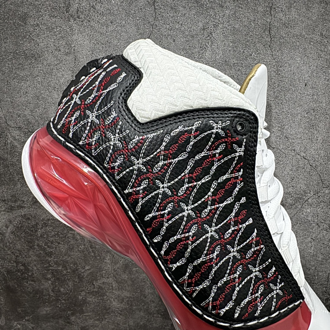 图片[7]-【外贸版】Air Jordan 23 \”Chicago Bulls\” 高帮 黑红公牛 AJ23 乔丹23代 aj23 乔23 高邦 黑红色 乔丹篮球鞋系列 鞋身采用黑白红的配色方案，大面积的黑色皮革鞋身银色车线结合，带来奢华的质感以及震撼的视觉冲击，通过鞋身中部银色车线映出中底红色TPU包裹框架，加上鞋头延伸至鞋舌上白色斑点点缀，整体既吸睛又耐看；鞋舌上Jumpman Logo辅以雕刻呈现，鞋帮处采用编织织物，是整双鞋的亮点之一。 货号：318376-061 尺码：40 40.5 41 42 42.5 43 44 44.5 45 46 47.5  编码：XZ500520-鞋库