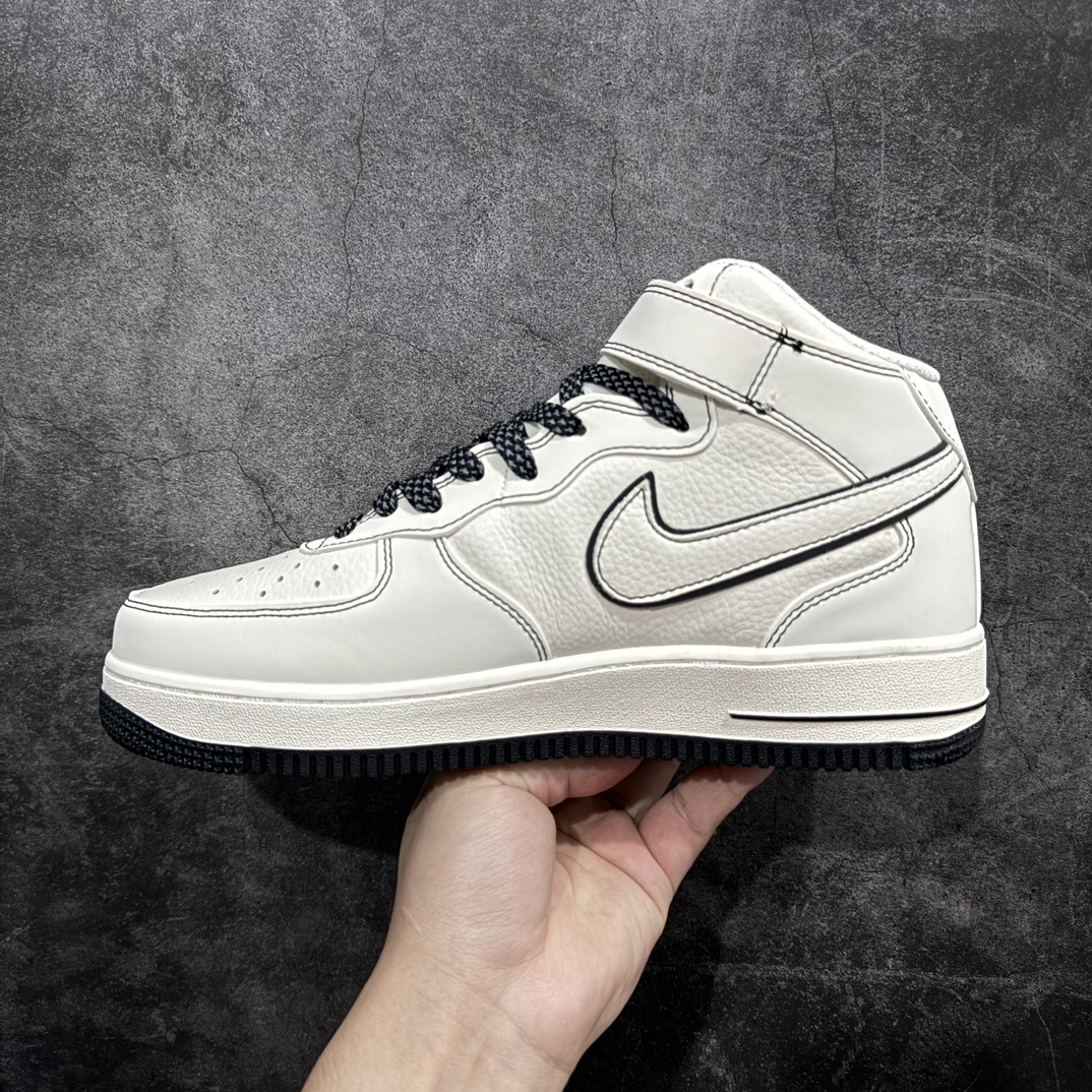 图片[2]-【公司级】Nike Air Force 1 Mid x Undefeated 夜魔侠 白黑满天星n原楦头原纸板 打造纯正中帮空军版型 专注外贸渠道 全掌内置蜂窝气垫原盒配件 原厂中底钢印、拉帮完美  官方货号：GB5969 001 Size：36 36.5 37.5 38 38.5 39 40 40.5 41 42 42.5 43 44 44.5 45 编码：HXS310320-鞋库