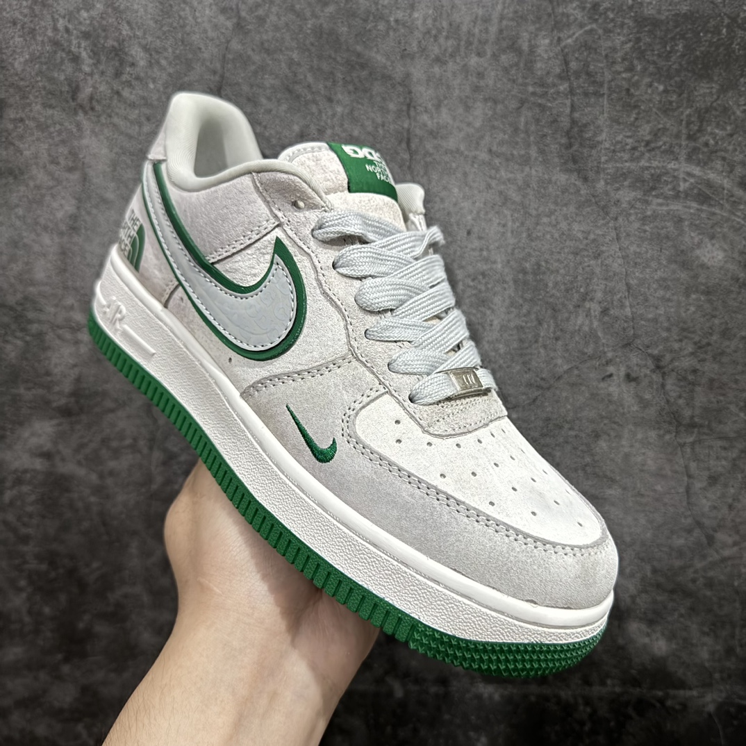 图片[3]-【公司级】Nike Air Force 1 Low 07 x CDG x The North Face 白绿n原楦头原纸板 打造纯正低帮空军版型 专注外贸渠道 全掌内置蜂窝气垫原盒配件 原厂中底钢印、拉帮完美官方货号：HD1968 021 Size：36 36.5 37.5 38 38.5 39 40 40.5 41 42 42.5 43 44 44.5 45 编码：HXS250260-鞋库