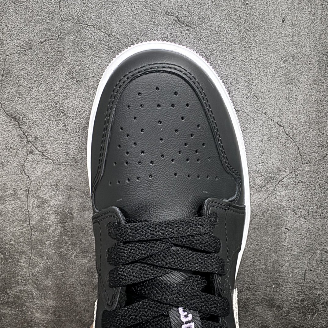 图片[5]-【K版】Air Jordan AJ1 Low 低帮黑紫 DH0570-015全新流水线出品 DT版本唯一平替选择 市场第二梯队最强版 全部原鞋开发 原楦原纸板开发 全鞋电脑针车 原厂内置全掌气垫 原盒内在原标 唯一Zp原版鞋带绑法 免检产品 全新2022版型 全头层皮料 完美零毛边处理 原厂配置全掌气垫 价格定位良心SIZE：36 36.5 37.5 38 38.5 39 40 40.5 41 42 42.5 43 44 44.5 45 46 47.5 编码：LDS230350-鞋库