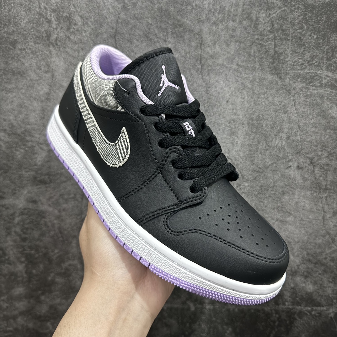 图片[3]-【K版】Air Jordan AJ1 Low 低帮黑紫 DH0570-015全新流水线出品 DT版本唯一平替选择 市场第二梯队最强版 全部原鞋开发 原楦原纸板开发 全鞋电脑针车 原厂内置全掌气垫 原盒内在原标 唯一Zp原版鞋带绑法 免检产品 全新2022版型 全头层皮料 完美零毛边处理 原厂配置全掌气垫 价格定位良心SIZE：36 36.5 37.5 38 38.5 39 40 40.5 41 42 42.5 43 44 44.5 45 46 47.5 编码：LDS230350-鞋库