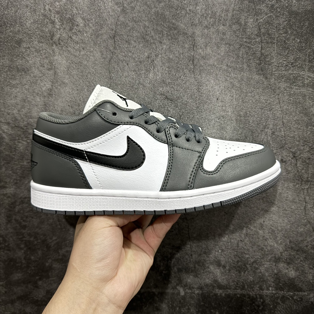 【K版】Air Jordan AJ1 Low 低帮白灰 553558-152n全新流水线出品 DT版本唯一平替选择 市场第二梯队最强版 全部原鞋开发 原楦原纸板开发 全鞋电脑针车 原厂内置全掌气垫 原盒内在原标 唯一Zp原版鞋带绑法 免检产品 全新2022版型 全头层皮料 完美零毛边处理 原厂配置全掌气垫 价格定位良心SIZE：36 36.5 37.5 38 38.5 39 40 40.5 41 42 42.5 43 44 44.5 45 46 47.5 编码：LDS230350-鞋库