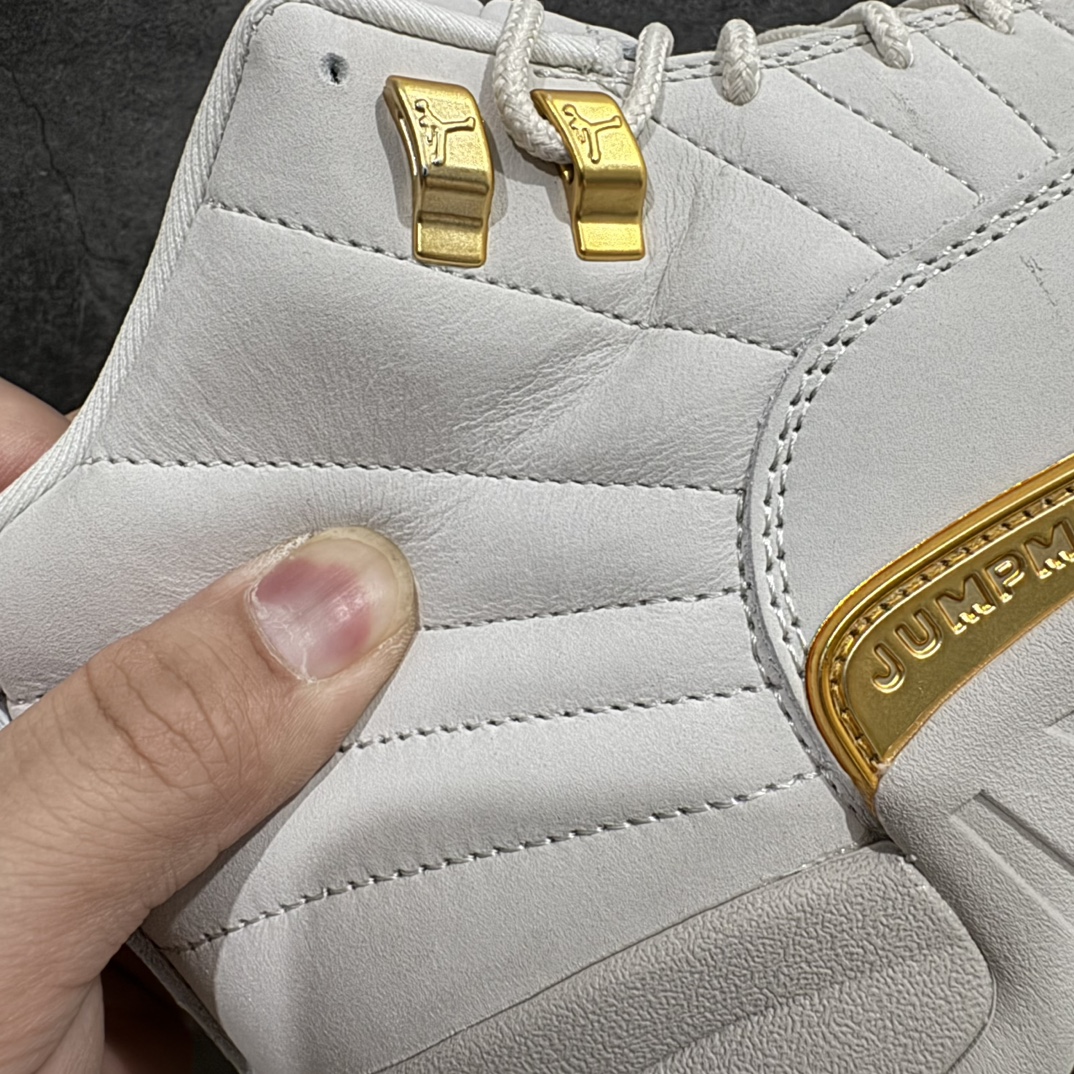 图片[3]-【XP纯原】顶级Air Jordan AJ12 WMNS PHANTOM 幻影白麂皮 货号：FD9101-007nn原楦原纸板开发 原汁原味12代鞋型进口原厂皮料 原厂麂皮材质 质感满分n原厂碳板 原装材料 原厂定制金属扣 原厂电绣 支持与公司货全方位对比 只服务于5%懂鞋的高端客户 发国外可支持各种retail商店充正寄售 SIZE：40 40.5 41 42 42.5 43 44 44.5 45 45.5 46 47.5 编码：XP500520-鞋库