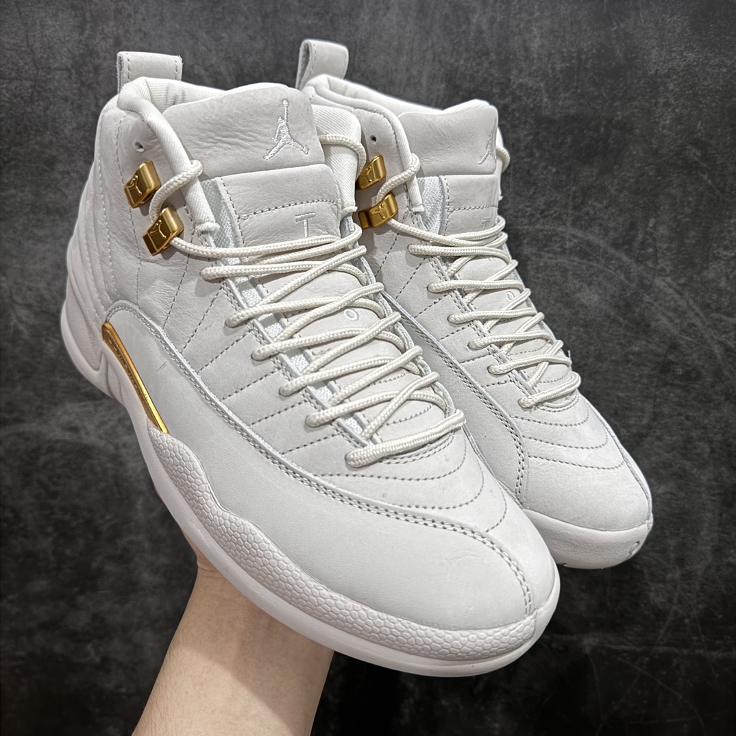 【XP纯原】顶级Air Jordan AJ12 WMNS PHANTOM 幻影白麂皮 货号：FD9101-007nn原楦原纸板开发 原汁原味12代鞋型进口原厂皮料 原厂麂皮材质 质感满分n原厂碳板 原装材料 原厂定制金属扣 原厂电绣 支持与公司货全方位对比 只服务于5%懂鞋的高端客户 发国外可支持各种retail商店充正寄售 SIZE：40 40.5 41 42 42.5 43 44 44.5 45 45.5 46 47.5 编码：XP500520-鞋库