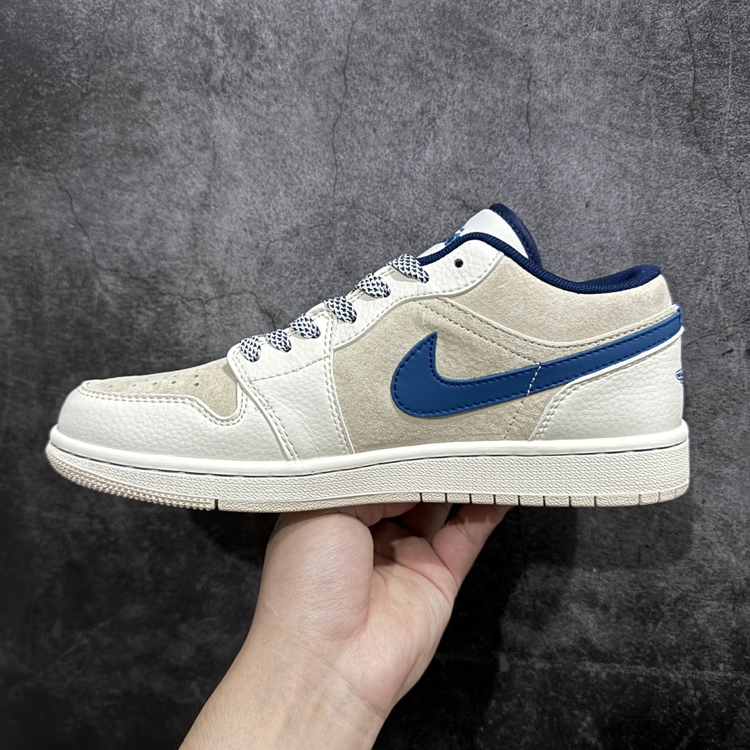 图片[2]-【定制版】Air Jordan 1 Low x Stussy 斯图西联名-米浅咖 高端定制 低帮复古篮球鞋 SJ9950-027rn#定制鞋盒 大厂纯原品质出货 超高清洁度 皮料切割干净无任何毛边 细节完美 r 尺码：36 36.5 37.5 38 38.5 39 40 40.5 41 42 42.5 43 44 44.5 45  编码：XS320340-鞋库