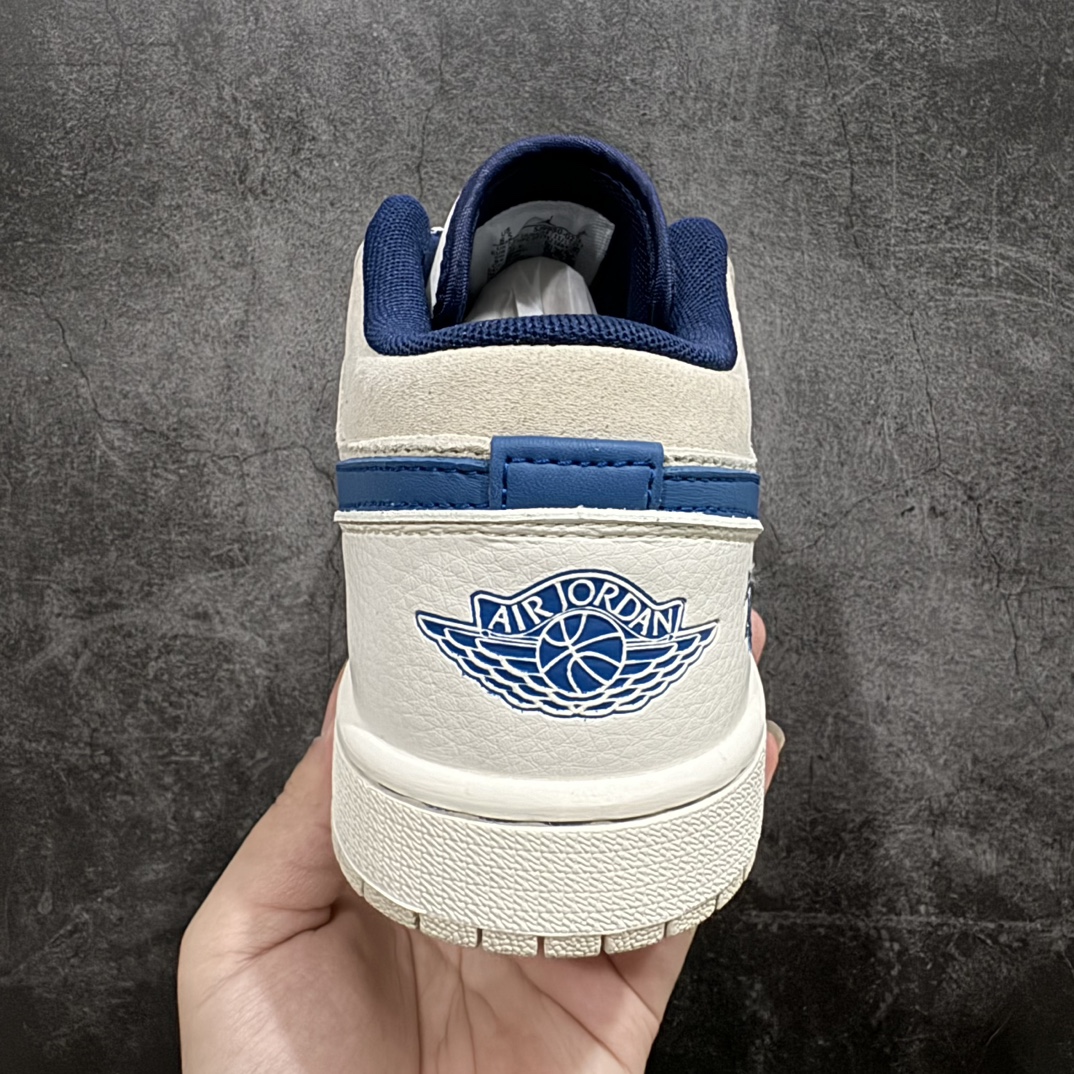 图片[4]-【定制版】Air Jordan 1 Low x Stussy 斯图西联名-米浅咖 高端定制 低帮复古篮球鞋 SJ9950-027rn#定制鞋盒 大厂纯原品质出货 超高清洁度 皮料切割干净无任何毛边 细节完美 r 尺码：36 36.5 37.5 38 38.5 39 40 40.5 41 42 42.5 43 44 44.5 45  编码：XS320340-鞋库