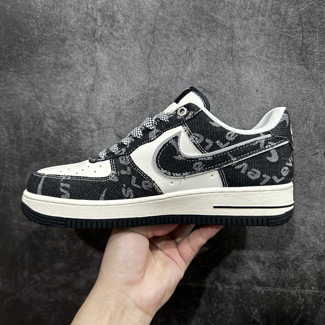 图片[2]-【公司级】Nike Air Force 1 Low 07 x Levi\’s 白黑牛仔满天星n原楦头原纸板 打造纯正低帮空军版型 专注外贸渠道 全掌内置蜂窝气垫原盒配件 原厂中底钢印、拉帮完美官方货号：SJ6698 001 Size：36 36.5 37.5 38 38.5 39 40 40.5 41 42 42.5 43 44 44.5 45 编码：LF310320-鞋库