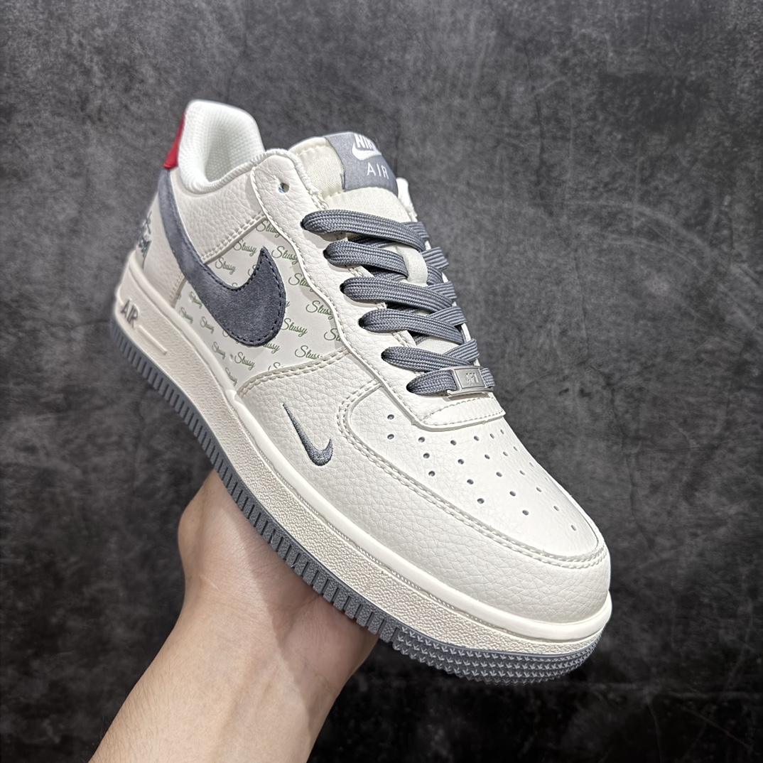 图片[3]-【公司级】Nike Air Force 1 Low 07 x Stussy 米灰红n原楦头原纸板 打造纯正低帮空军版型 专注外贸渠道 全掌内置蜂窝气垫原盒配件 原厂中底钢印、拉帮完美官方货号：XZ3318 567 Size：36 36.5 37.5 38 38.5 39 40 40.5 41 42 42.5 43 44 44.5 45 编码：HXS310320-鞋库