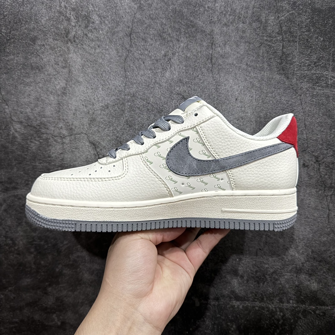 图片[2]-【公司级】Nike Air Force 1 Low 07 x Stussy 米灰红n原楦头原纸板 打造纯正低帮空军版型 专注外贸渠道 全掌内置蜂窝气垫原盒配件 原厂中底钢印、拉帮完美官方货号：XZ3318 567 Size：36 36.5 37.5 38 38.5 39 40 40.5 41 42 42.5 43 44 44.5 45 编码：HXS310320-鞋库