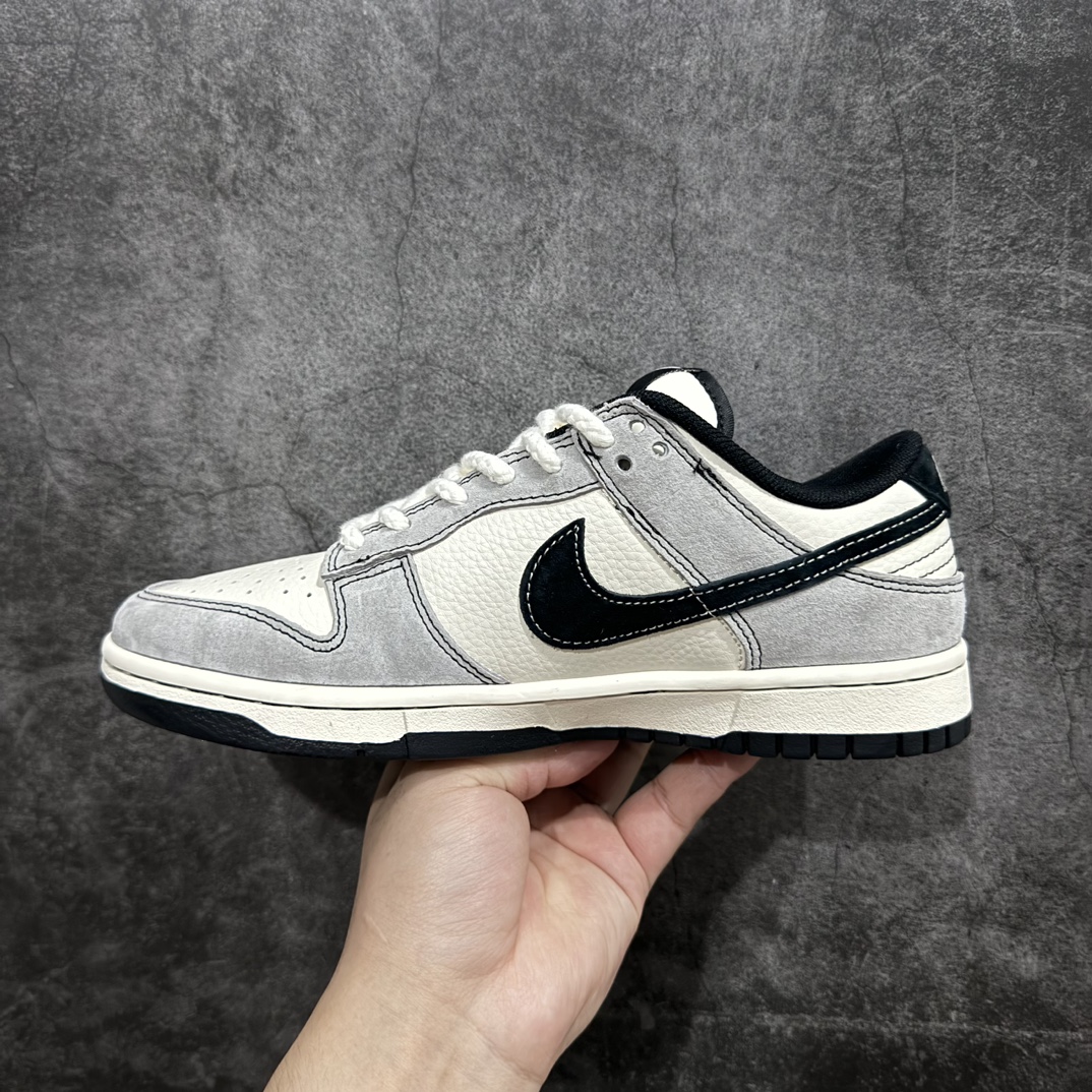 图片[2]-【定制版】Nike SB Dunk Low x KAWS 米灰黑小钩麻绳n纯原大厂出品 极力推荐👏n原装头层材料 独家版型蒸餾加工n帶來的是更好的视觉和脚感体验n大厂纯原品质出货 清洁度 电绣工艺皮料切割干净无任何毛边 细节完美 官方货号：MM1089 015 尺码：36 36.5 37.5 38 38.5 39 40 40.5 41 42 42.5 43 44 44.5 45 编码：HXS320340-鞋库