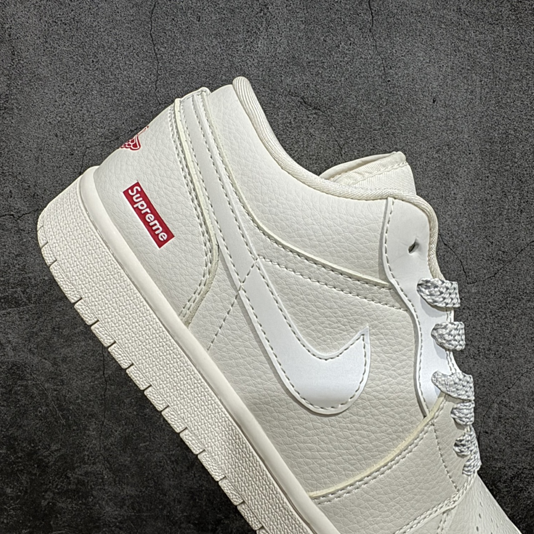 图片[7]-【定制版】Air Jordan 1 Retro Low x Supreme 米白官方同步新色 原装级产物拒绝公底 立体鞋型 细节完美 高清洁度 购置公司同步原材料 原汁原味 忠于原版 货号：WG8850 002 码数：36 36.5 37.5 38 38.5 39 40 40.5 41 42 42.5 43 44 44.5 45 编码：HXS260280-鞋库