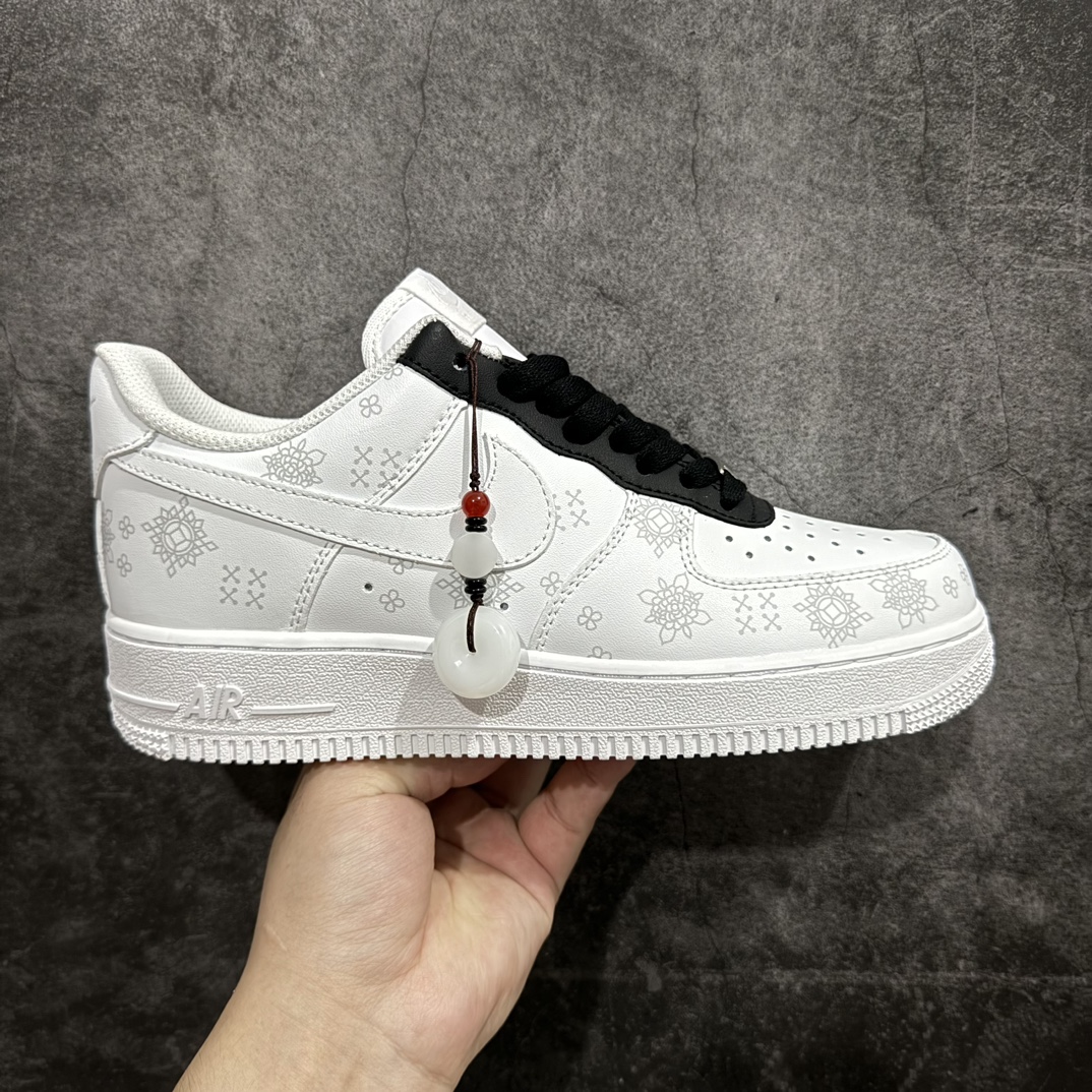 【定制版】Nk Air Force 1\’07 Low 黑丝绸 中国风 空军一号低帮休闲板鞋 ZH0316-036rn#定制皮料 定制鞋盒 配件齐全 原楦原纸板 纯正空军版型 内置全掌气垫r 尺码：36 36.5 37 38 38.5 39 40 40.5 41 42 42.5 43 44 44.5 45  编码：HXS310320-鞋库