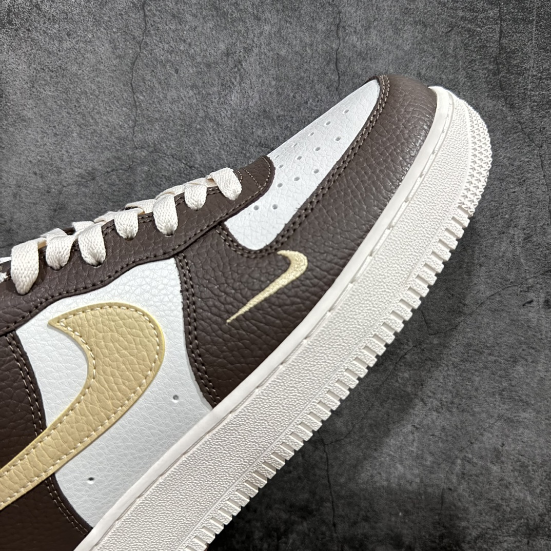 图片[6]-【定制版】Nike Air Force 1 Low 07 白棕绿 原楦头原纸板 打造纯正低帮空军版型专注外贸渠道 全掌内置蜂窝气垫  原盒配件 原厂中底钢印、拉帮完美货号：HM9656-001 Size：36 36.5 37.5 38 38.5 39 40 40.5 41 42 42.5 43 44 44.5 45 编码：LF250260-鞋库