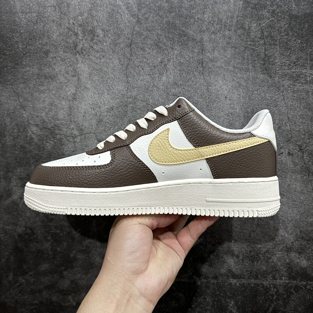 图片[2]-【定制版】Nike Air Force 1 Low 07 白棕绿 原楦头原纸板 打造纯正低帮空军版型专注外贸渠道 全掌内置蜂窝气垫  原盒配件 原厂中底钢印、拉帮完美货号：HM9656-001 Size：36 36.5 37.5 38 38.5 39 40 40.5 41 42 42.5 43 44 44.5 45 编码：LF250260-鞋库