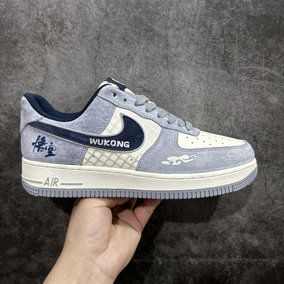 【定制版】Nk Air Force 1\’07 Low 悟空 空军一号低帮休闲板鞋 DM1688-806rn#原楦头原纸板 原装鞋盒 定制五金配件 内置全掌气垫 原厂鞋底 r 尺码：36 36.5 37.5 38 38.5 39 40 40.5 41 42 42.5 43 44 44.5 45  编码：HXS310320-鞋库