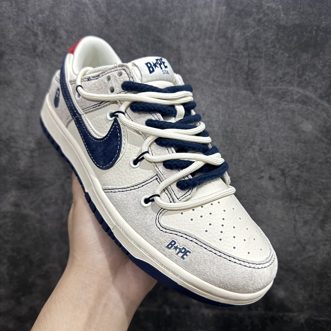 图片[3]-【公司级】Nike SB Dunk Low x BAPE 米蓝红双钩麻绳绑带n纯原大厂出品 极力推荐👏n原装头层材料 独家版型蒸餾加工n帶來的是更好的视觉和脚感体验n大厂纯原品质出货 清洁度 电绣工艺皮料切割干净无任何毛边 细节完美 官方货号：SJ2068 298 尺码：36 36.5 37.5 38 38.5 39 40 40.5 41 42 42.5 43 44 44.5 45  编码：HXS340360-鞋库