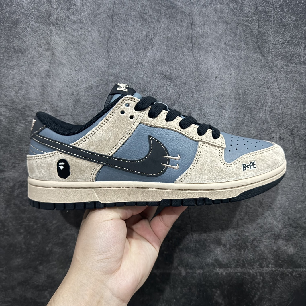 【定制版】Nk SB Dunk Low BAPE系列-做旧蓝黑勾 周年高端定制 低帮休闲板鞋 DQ1098-517rn#定制鞋盒 大厂纯原品质出货 超高清洁度 皮料切割干净无任何毛边 细节完美 r 尺码：36 36.5 37.5 38 38.5 39 40 40.5 41 42 42.5 43 44 44.5 45 编码：HXS320340-鞋库