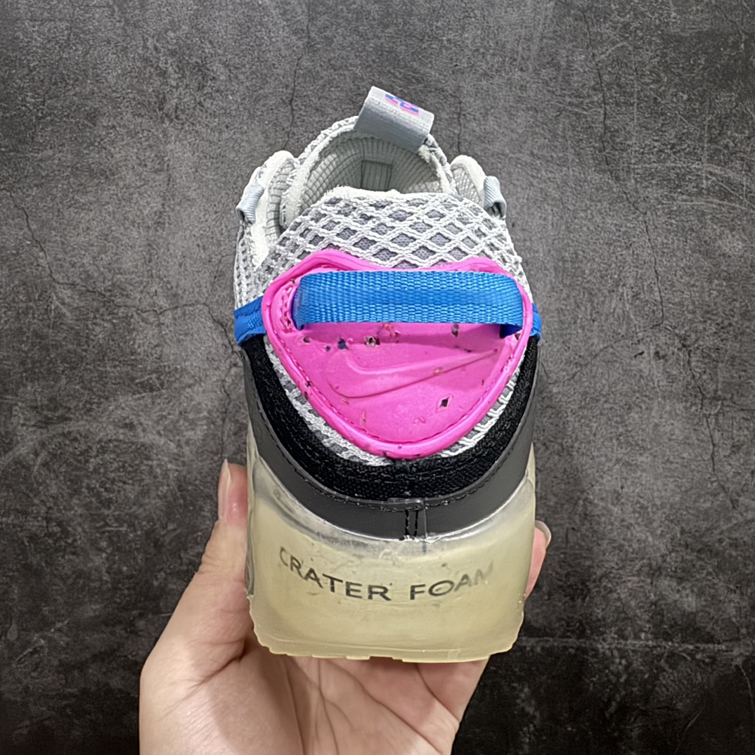 图片[4]-【福利特价】NK Air Max Terrascape 90 山川地形系列经典复古百搭休闲运动气垫慢跑鞋 DM0033-004 原楦原纸版开发版型 正确3层组合超轻EVA泡绵中底+Air缓震气垫+耐磨橡胶外底 材质超丰富的户外为灵感设计全新包边设计处的斑点由Grind 材料制成 其原料来自鞋履生产过程中产生的边角料 舒适鞋口采用三重缝线设计 搭配坑状泡绵中底 巧妙融合都市风范与户外型格 匠心鞋款 即刻上脚 尺码：36 36.5 37.5 38 38.5 39 40 40.5 41 42 42.5 43 44 44.5 45-选品中心